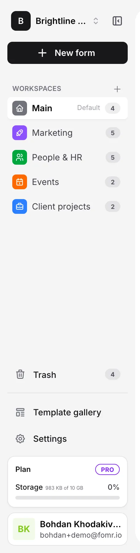 The full sidebar with 5 workspaces, form counts, the Default label, and the Trash count